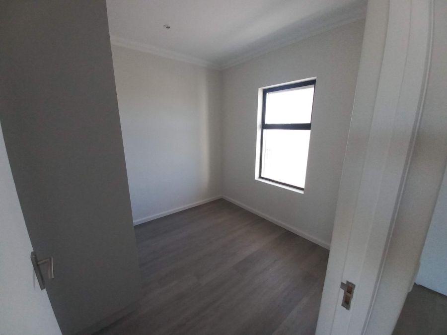 2 Bedroom Property for Sale in Flamingo Vlei Western Cape